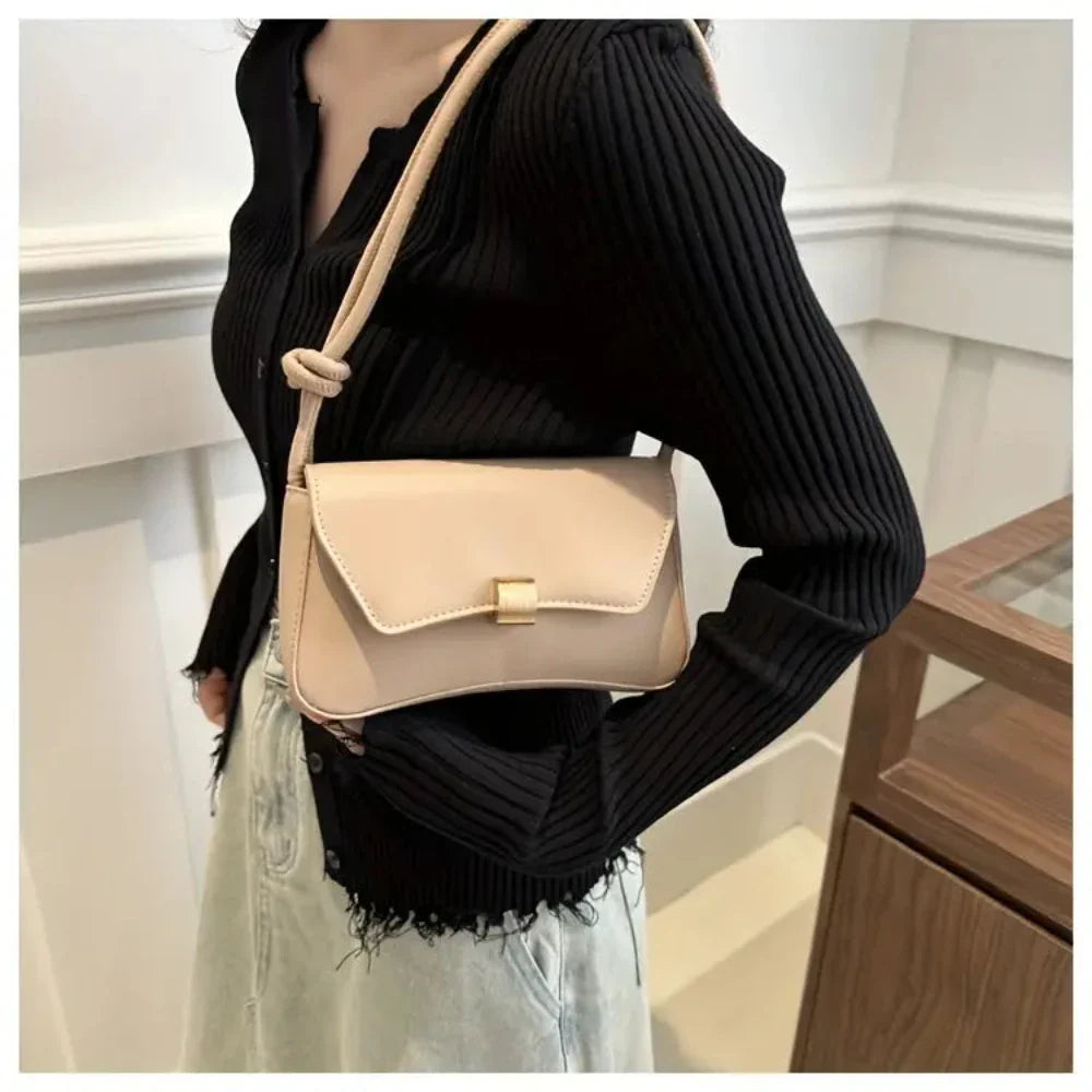 Lavéa Retro Shoulder Bag