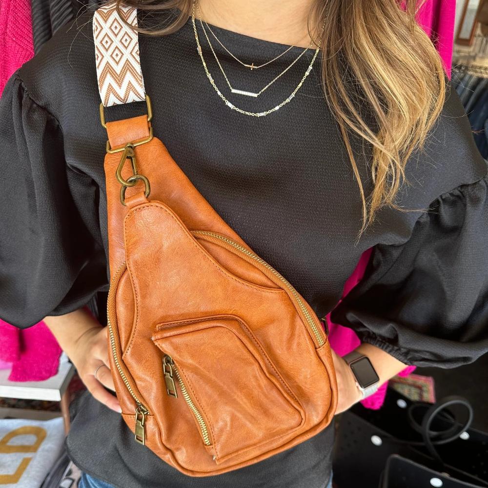 Elyria Vintage Sling Bag