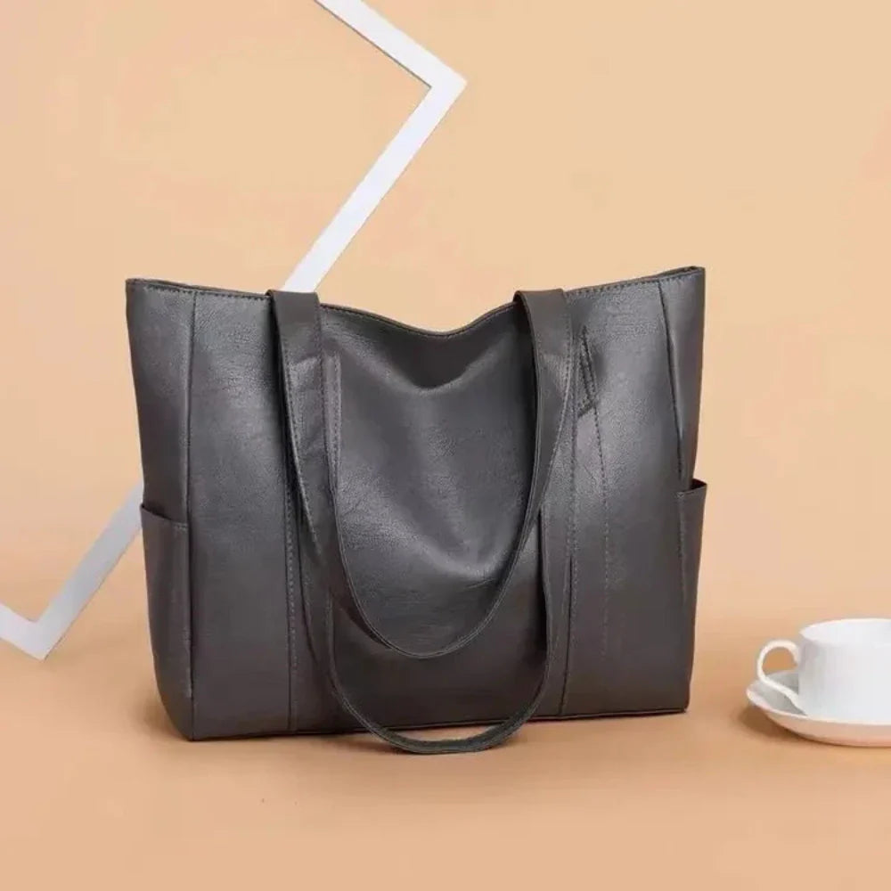 Mabel's Minimalist Luxury Soft Shoulderbag