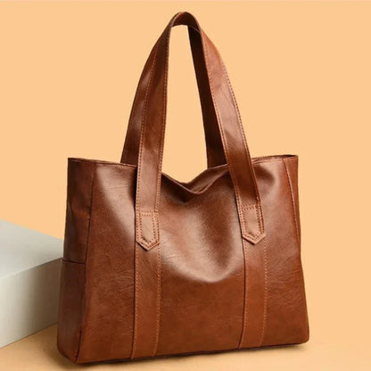 Mabel's Minimalist Luxury Soft Shoulderbag