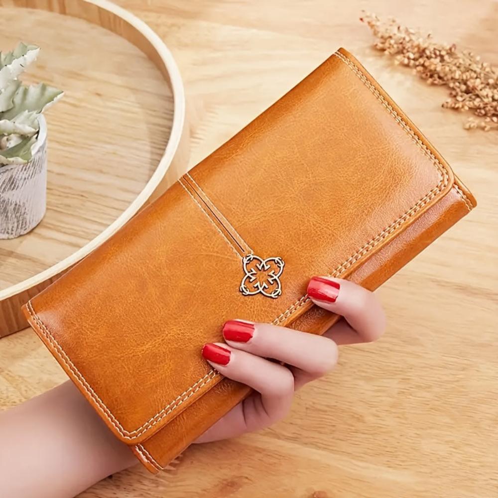 Élevara Trendy Bifold Wallet