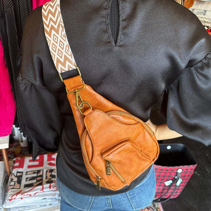 Elyria Vintage Sling Bag